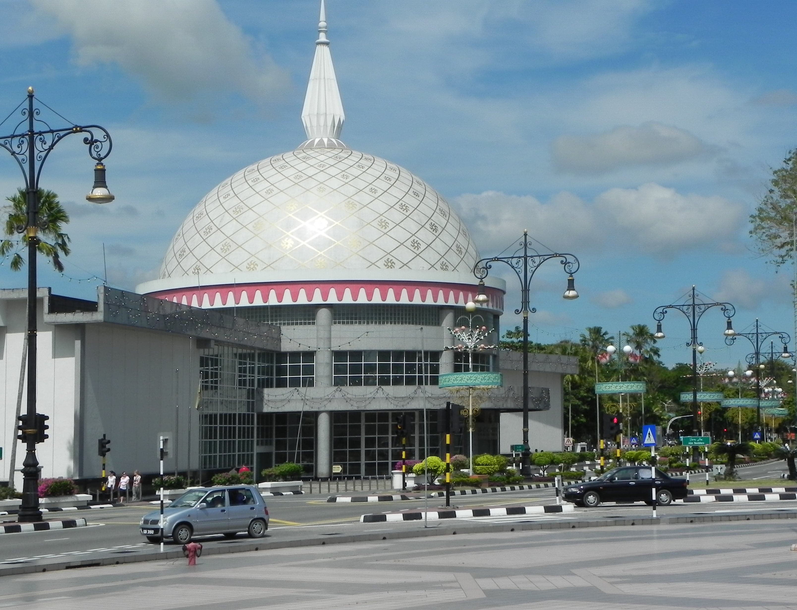 The grand entrance of the Royal Regalia Museum in Bandar Seri Begawan