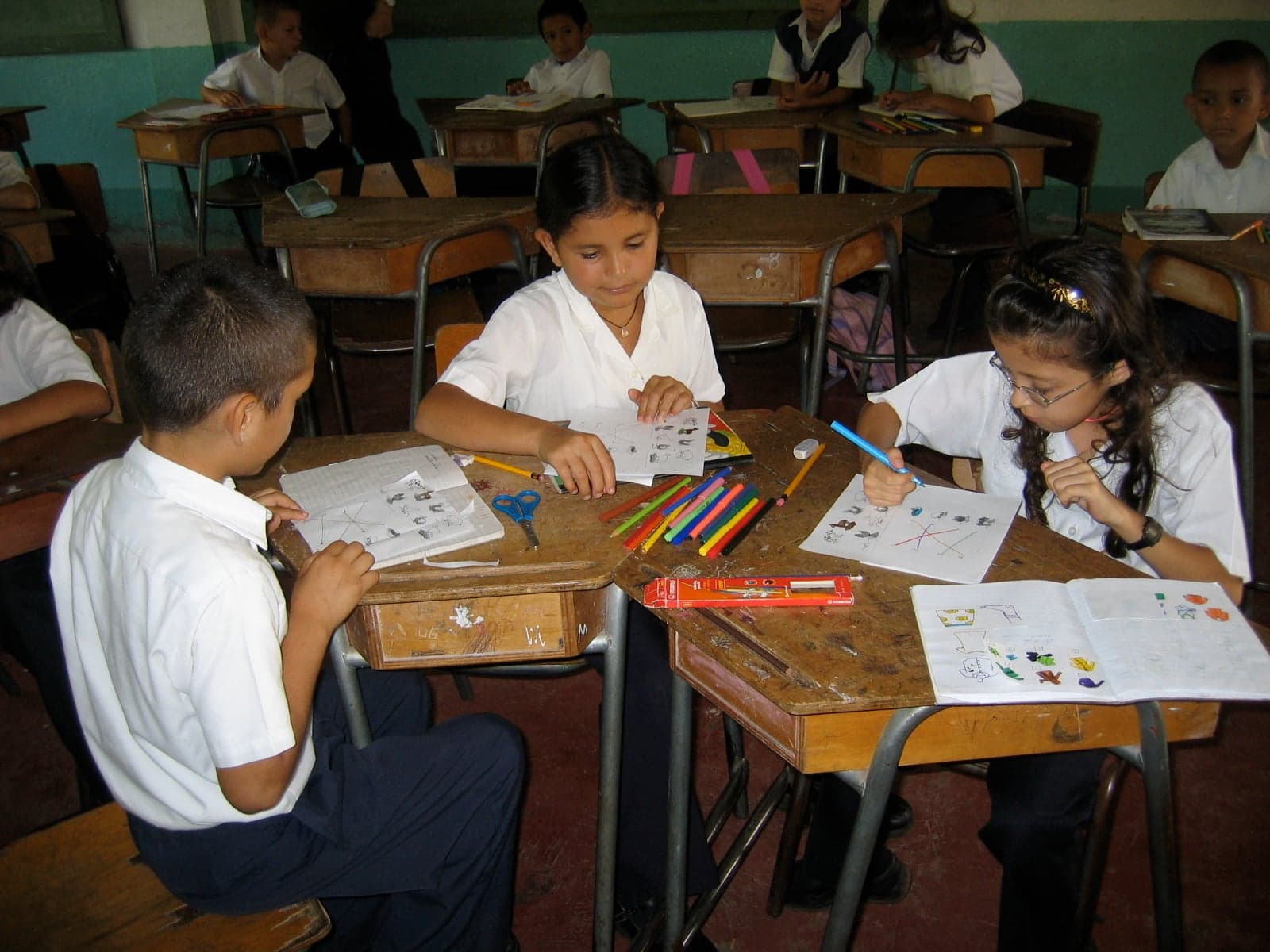 Children at a primary school in Costa Rica